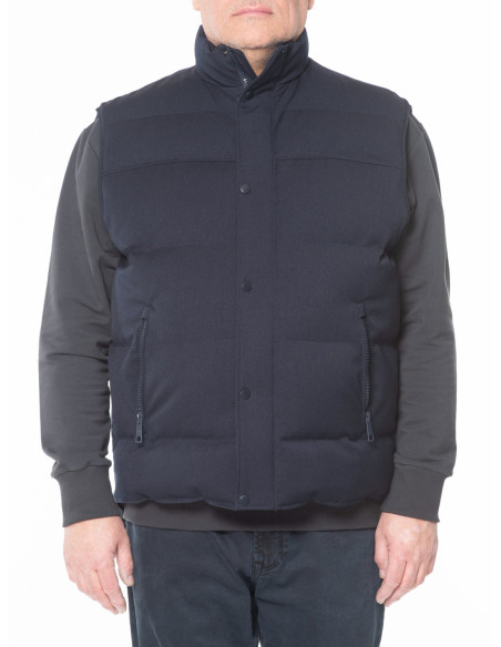Gilet imbottito con doppia chiusura full zip e patta antivento P24007