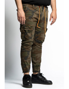 Pantalone cargo 5 tasche camouflage con coulisse B38421 2